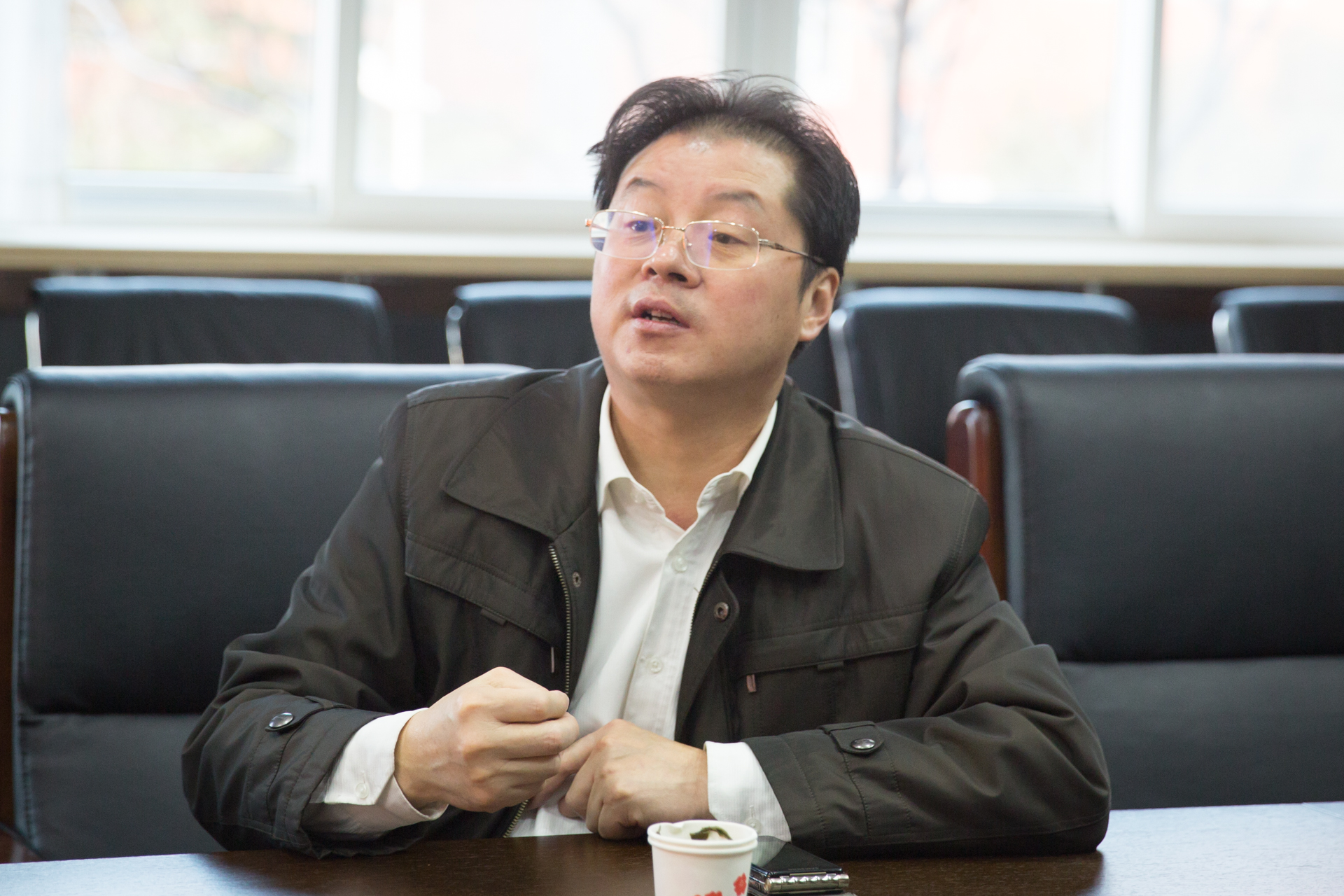 2 梁庆亚书记讲话.jpg